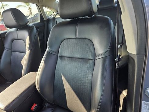 Used 2024 Honda Civic Touring image 17