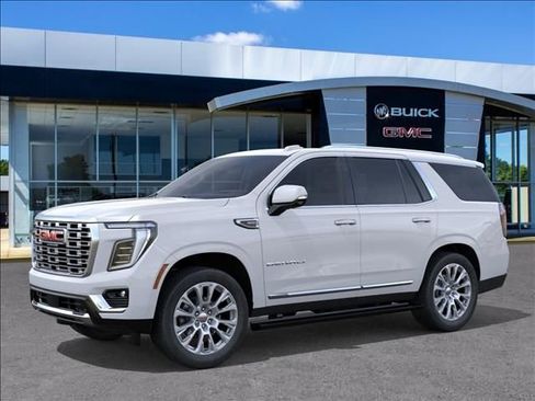 New 2026 GMC Yukon Denali w/ Denali Reserve Package AWD/4WD image 2