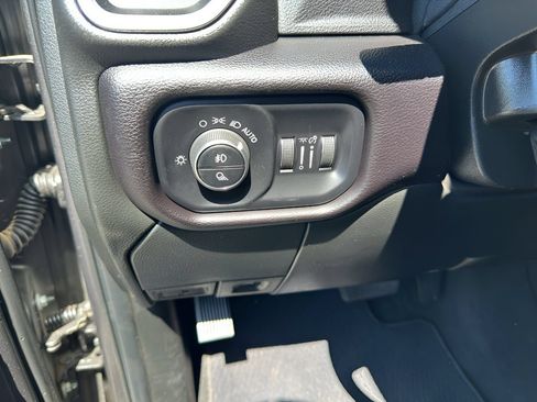 Used 2023 RAM 3500 Laramie AWD/4WD image 18