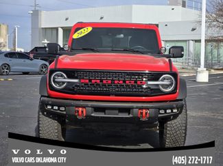 Used 2022 Ford Bronco Badlands w/ Sasquatch Package video 2