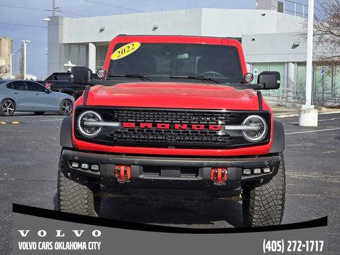 Used 2022 Ford Bronco Badlands w/ Sasquatch Package image 2