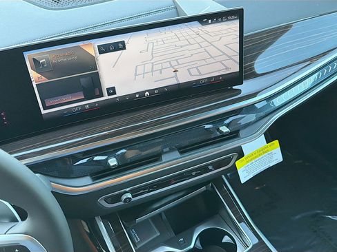 New 2026 BMW X7 xDrive40i image 30