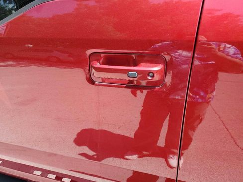 Used 2019 Ford F150 Raptor w/ Equipment Group 802A Luxury image 18