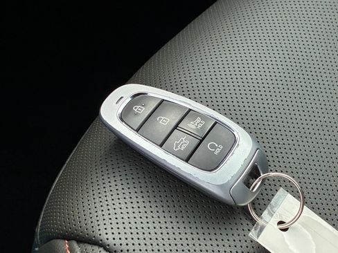 Used 2023 Hyundai Santa Cruz Limited w/ Cargo Package AWD/4WD image 30