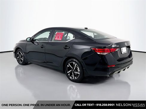 Certified 2025 Nissan Sentra SV w/ Trunk Package image 7