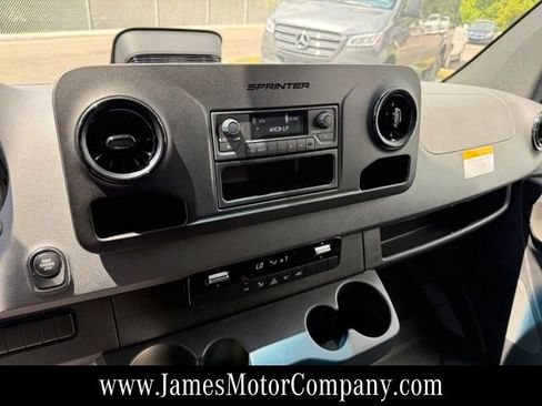 Used 2026 Mercedes-Benz Sprinter 2500 image 12
