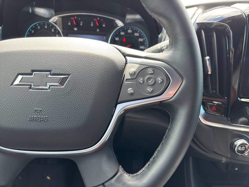 Used 2023 Chevrolet Traverse LT FWD image 20