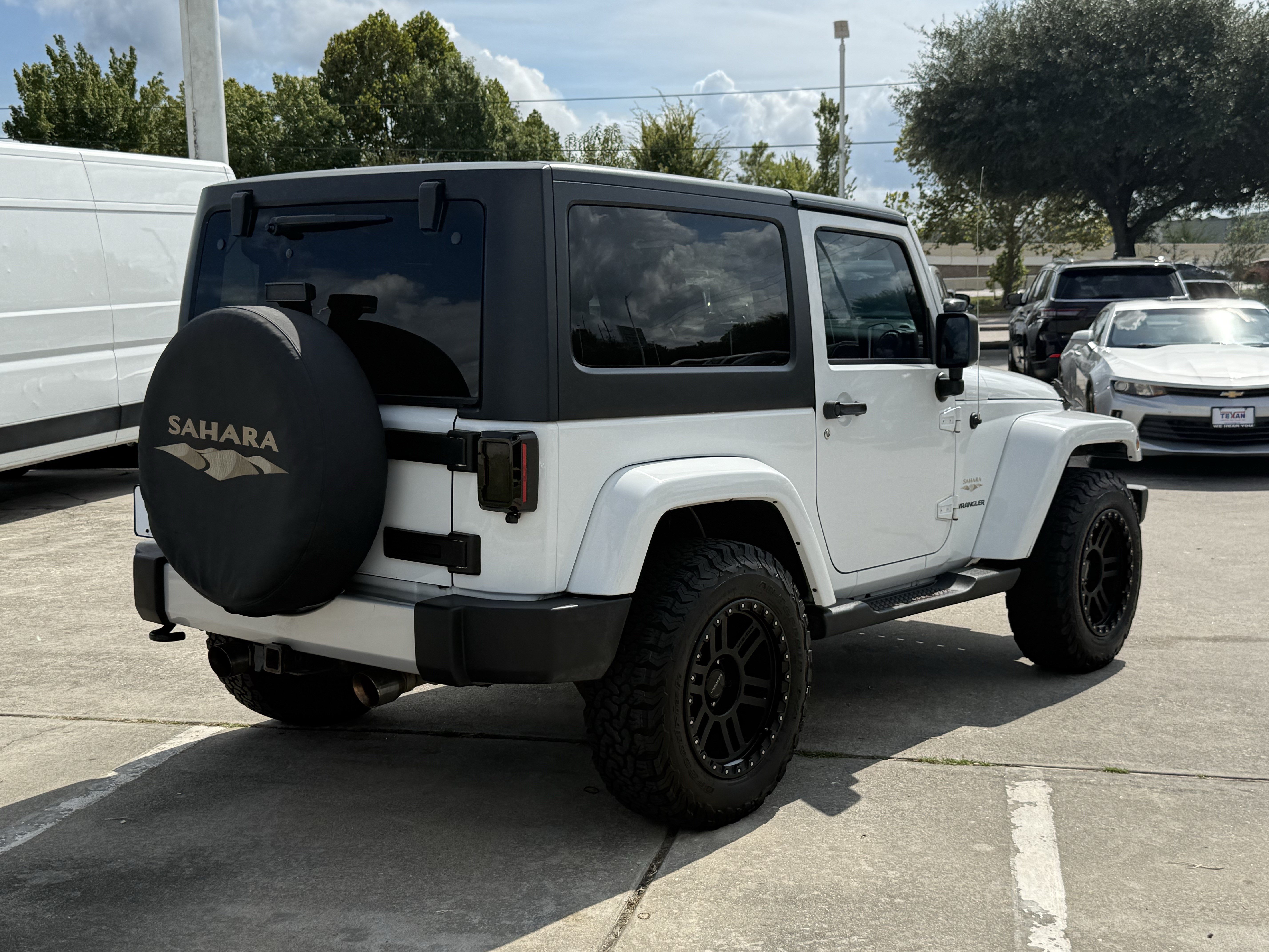 Used 2015 Jeep Wrangler Sahara w/ Trailer Tow Group AWD/4WD image 5