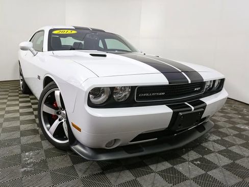 Used 2013 Dodge Challenger SRT8 RWD image 3