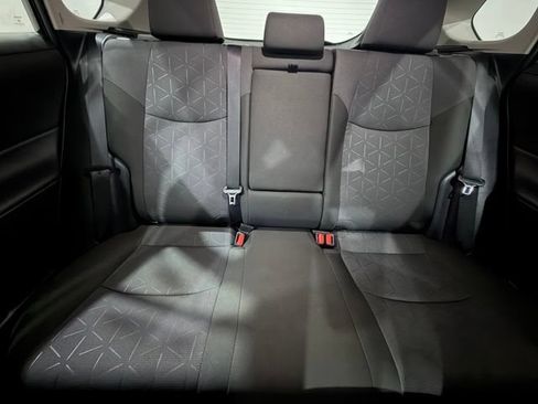 Used 2025 Toyota RAV4 XLE AWD/4WD image 15