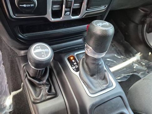 Used 2019 Jeep Wrangler Unlimited Sport S AWD/4WD image 12