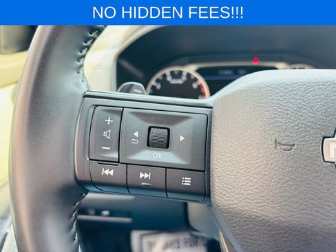 Used 2025 Nissan Rogue SV image 36