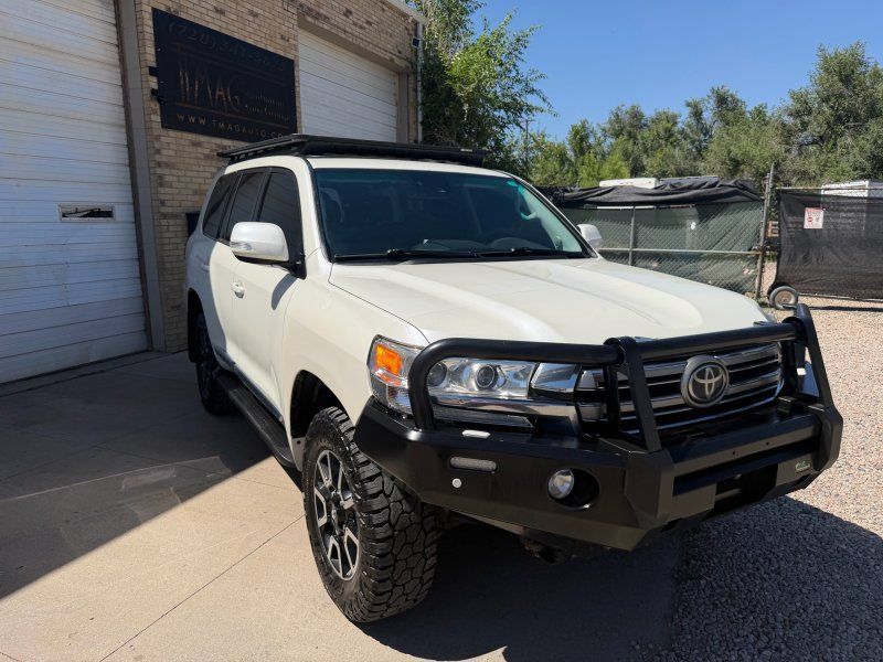 Used 2016 Toyota Land Cruiser AWD/4WD image 4