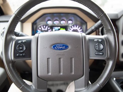 Used 2014 Ford F350 Lariat w/ Lariat Ultimate Package image 12