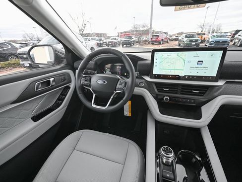 New 2026 Ford Explorer Platinum w/ LUX Leather Package image 29