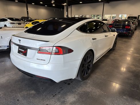 Used 2019 Tesla Model S Long Range AWD/4WD image 2
