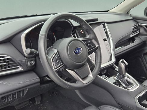 Used 2024 Subaru Outback Limited AWD/4WD image 12
