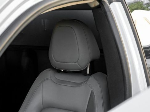 Used 2017 Chevrolet Colorado W/T w/ WT Convenience Package image 32