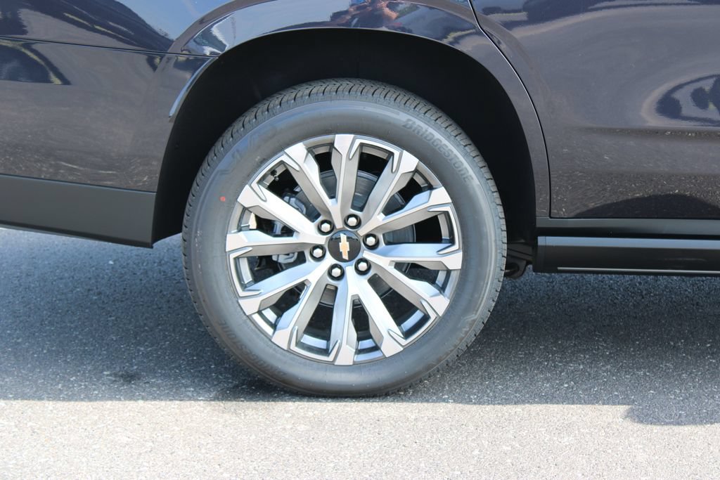 New 2026 Chevrolet Tahoe High Country AWD/4WD image 13