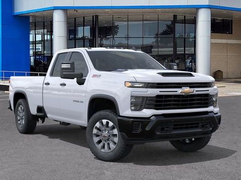 New 2026 Chevrolet Silverado 2500 Custom w/ Custom Value Package AWD/4WD image 7