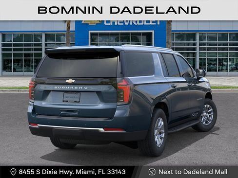 New 2026 Chevrolet Suburban LS RWD image 5