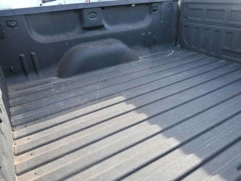 Used 2017 GMC Sierra 1500 SLE w/ SLE Value Package image 18