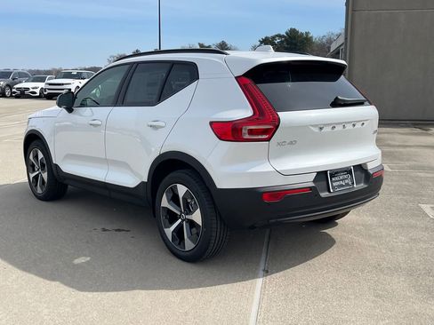 New 2026 Volvo XC40 B5 Plus w/ Protection Package Premier image 4