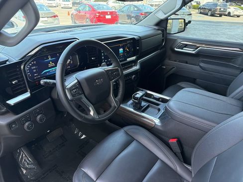 Used 2026 Chevrolet Silverado 1500 RST AWD/4WD image 10