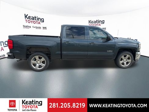 Used 2017 Chevrolet Silverado 1500 LT w/ Texas Edition image 8