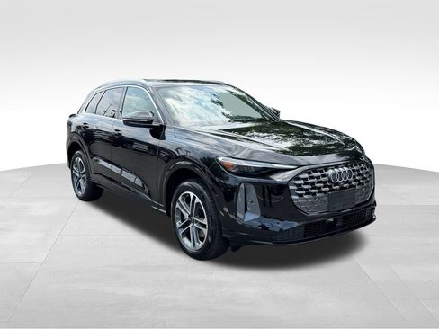 New 2026 Audi Q5 Premium AWD/4WD image 3
