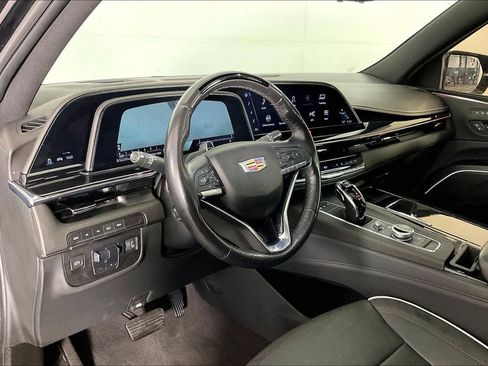 Used 2023 Cadillac Escalade Sport AWD/4WD image 17