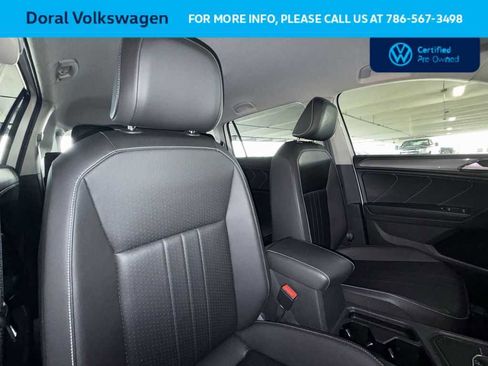 Certified 2022 Volkswagen Tiguan SE image 27