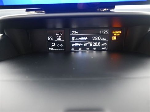 Used 2018 Subaru Forester 2.5i Touring w/ Popular Package #3B image 28