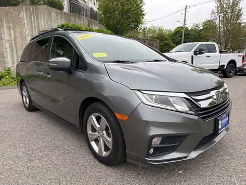 Used 2018 Honda Odyssey EX image 7