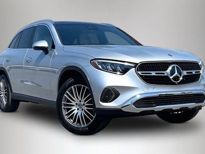 New 2026 Mercedes-Benz GLC 300