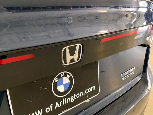 Used 2024 Honda Accord Touring image 31