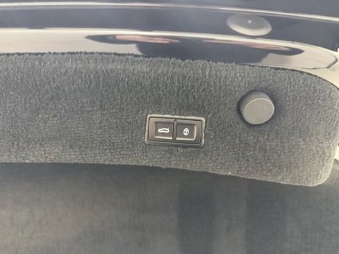 Used 2020 Bentley Continental GT image 11