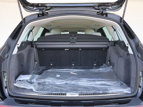 Used 2022 Mercedes-Benz E 450 4MATIC All-Terrain Wagon image 28