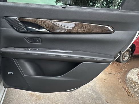 Used 2016 Cadillac CT6 Luxury w/ Active Chassis Package image 29