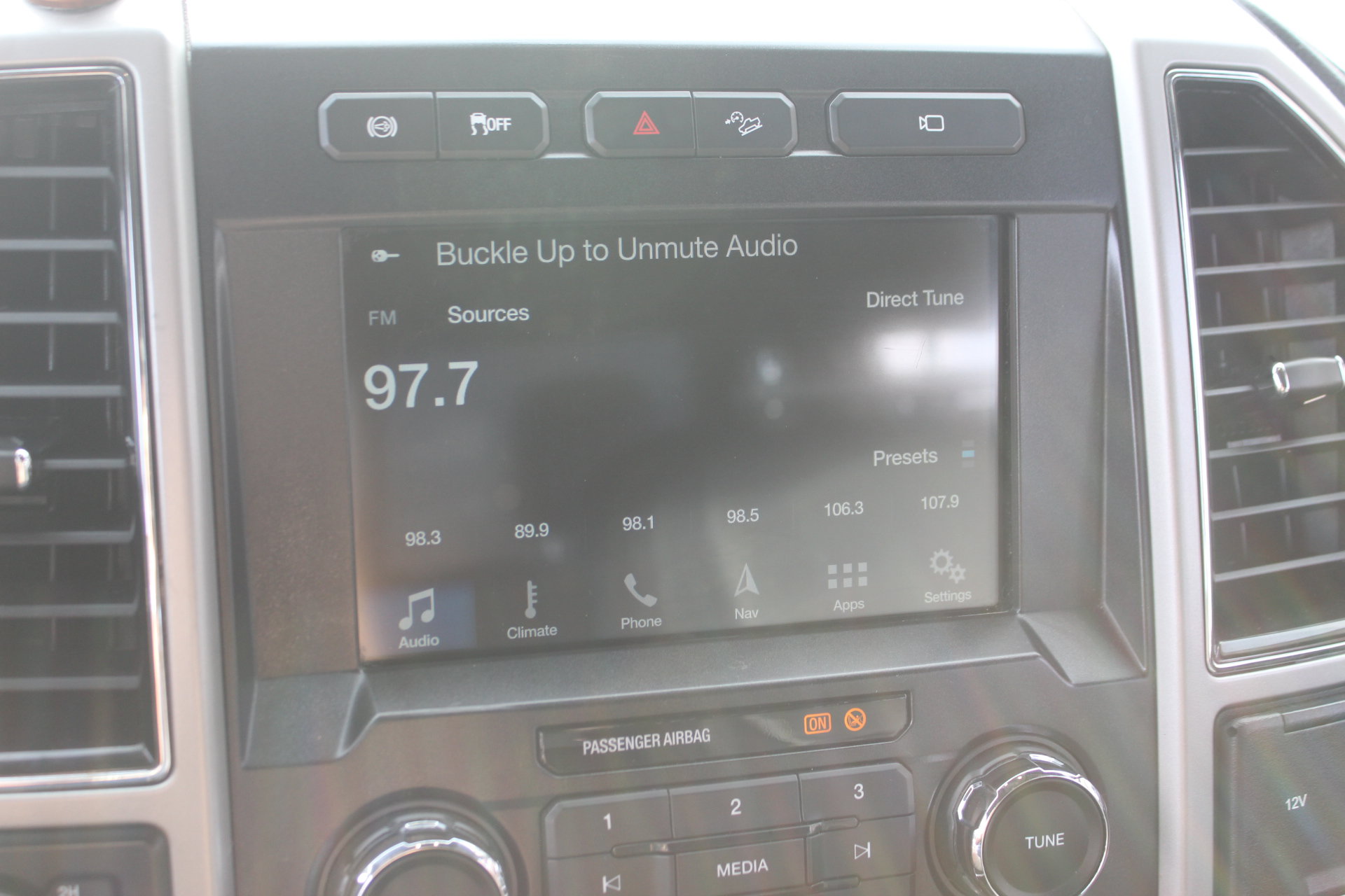 Used 2019 Ford F250 Lariat w/ Lariat Value Package AWD/4WD image 22