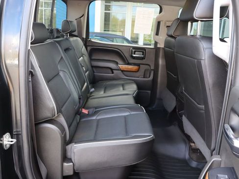 Used 2017 Chevrolet Silverado 1500 High Country AWD/4WD image 20