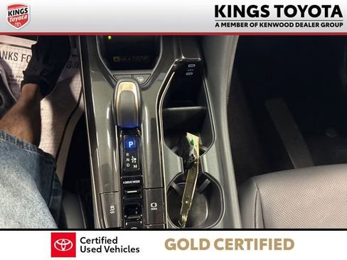 Certified 2024 Toyota Crown Platinum AWD/4WD image 31