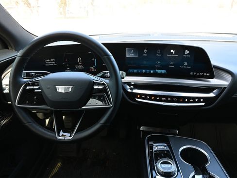 Used 2024 Cadillac Lyriq Luxury w/ LPO, Floor Liner Package image 9