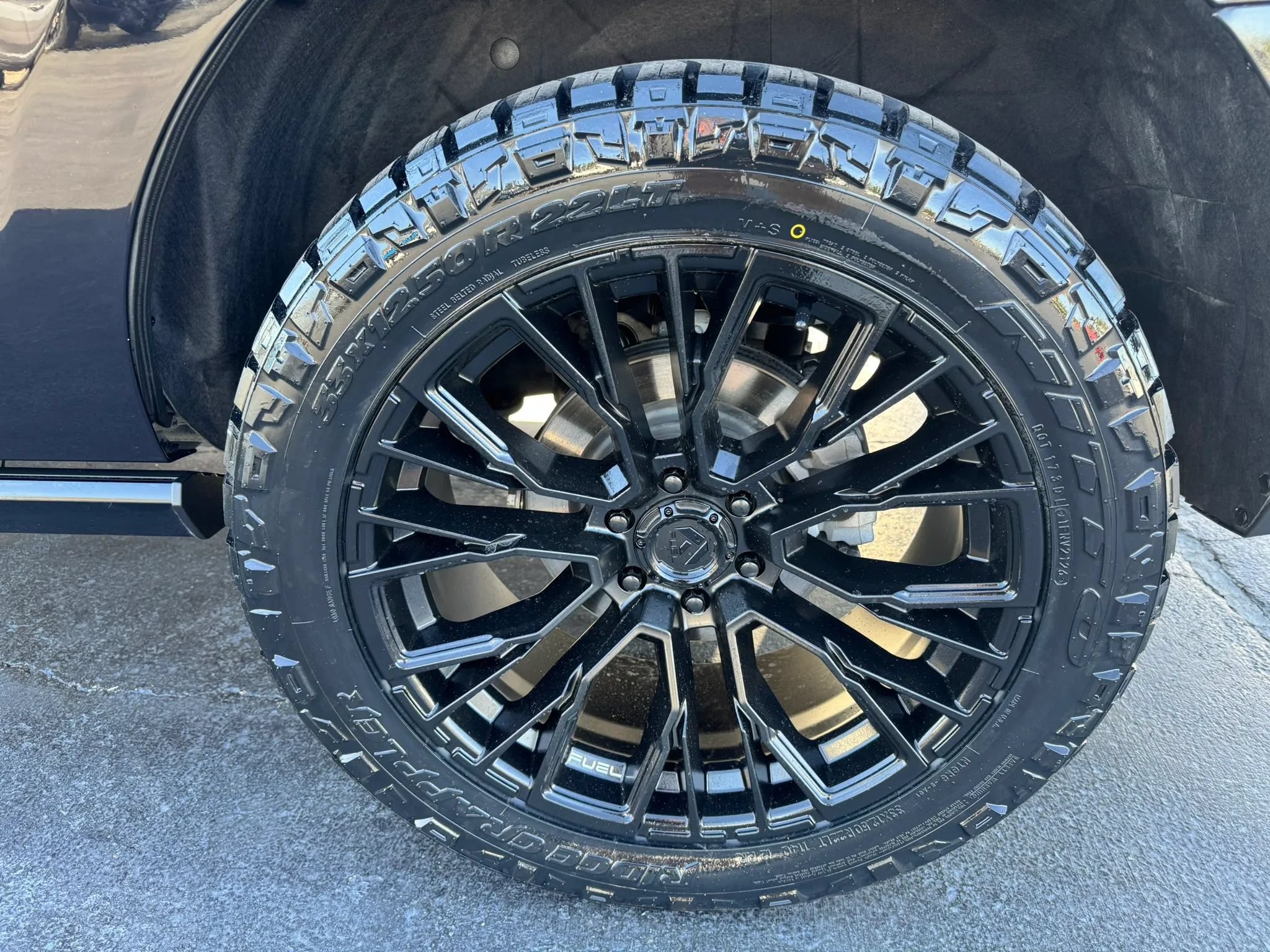 Used 2025 Ford Expedition Platinum AWD/4WD image 15