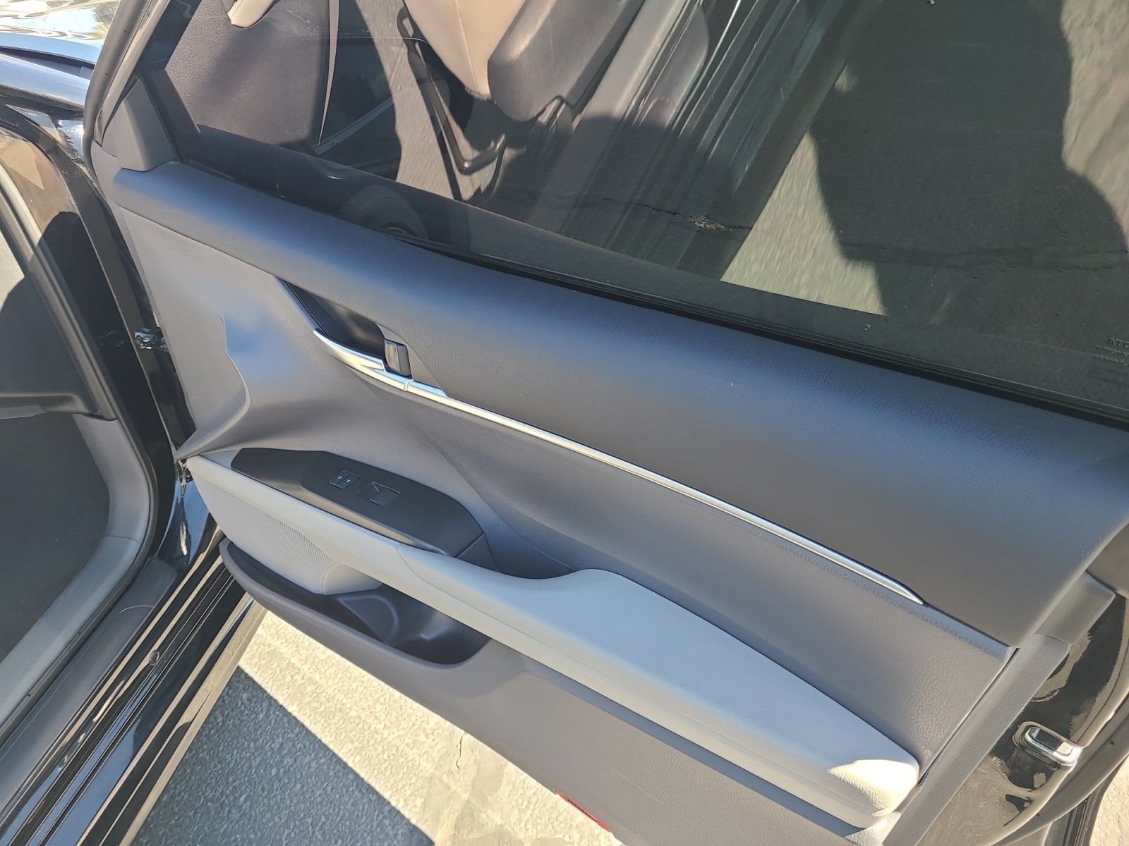 Used 2024 Toyota Camry SE FWD image 16