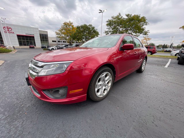 Used 2010 Ford Fusion SE FWD image 2