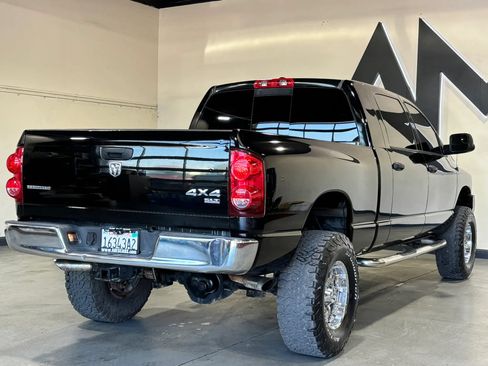 Used 2007 Dodge Ram 1500 Truck SLT w/ Trailer Tow Group AWD/4WD image 4