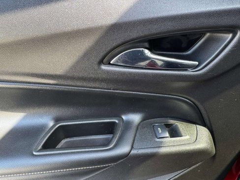 Used 2019 Chevrolet Equinox Premier image 37