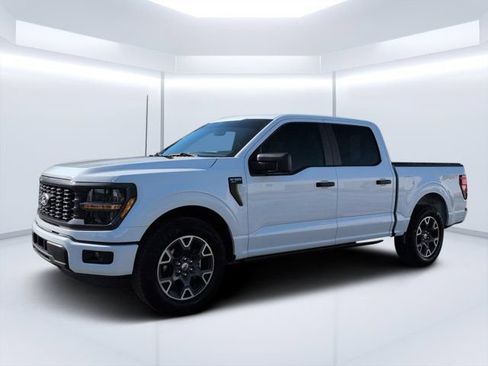 Used 2025 Ford F150 STX w/ Equipment Group 200A RWD image 7