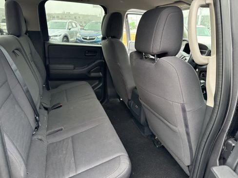 Used 2022 Nissan Frontier S w/ Technology Package image 23